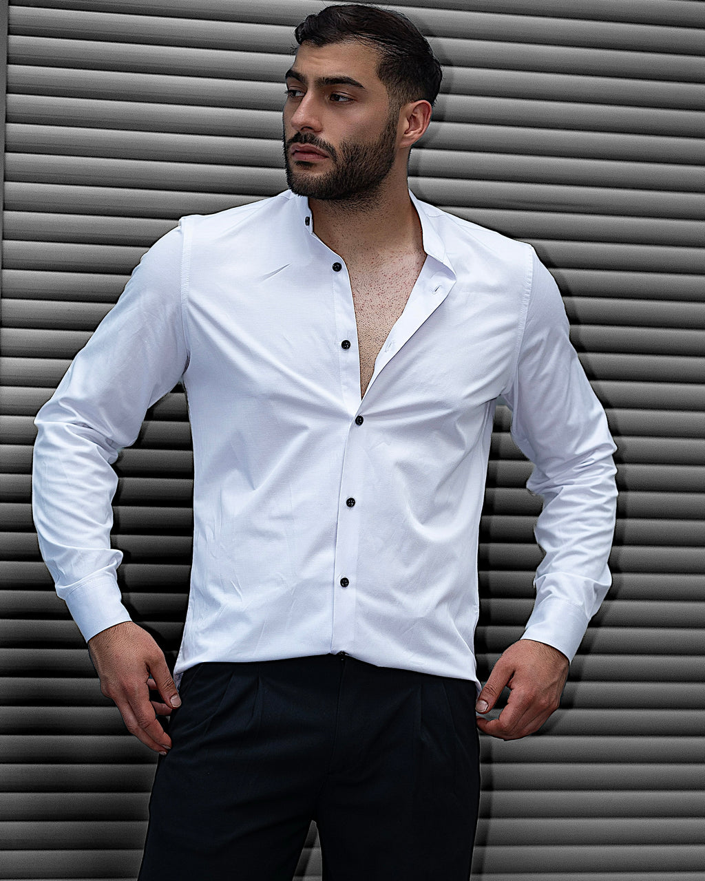 Koszula Męska Satynowa Slim Ze Stójką Biała Optyczna Guziki 95% Bawełna 5% Elastan S–3XL