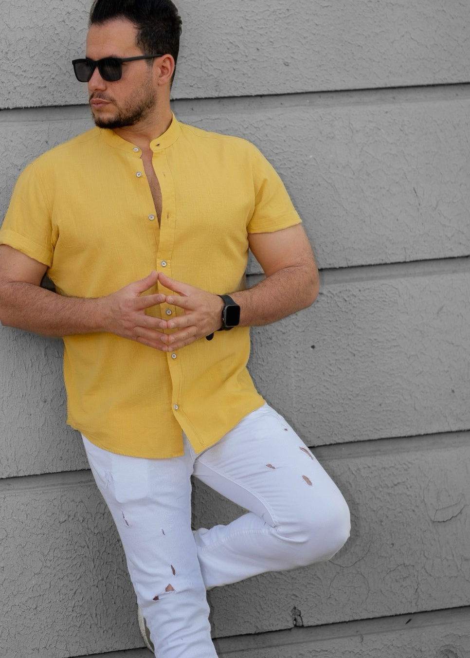 Żółta Męska Koszula Ze Stójką Krótki Rękaw Slim Fit Letnia