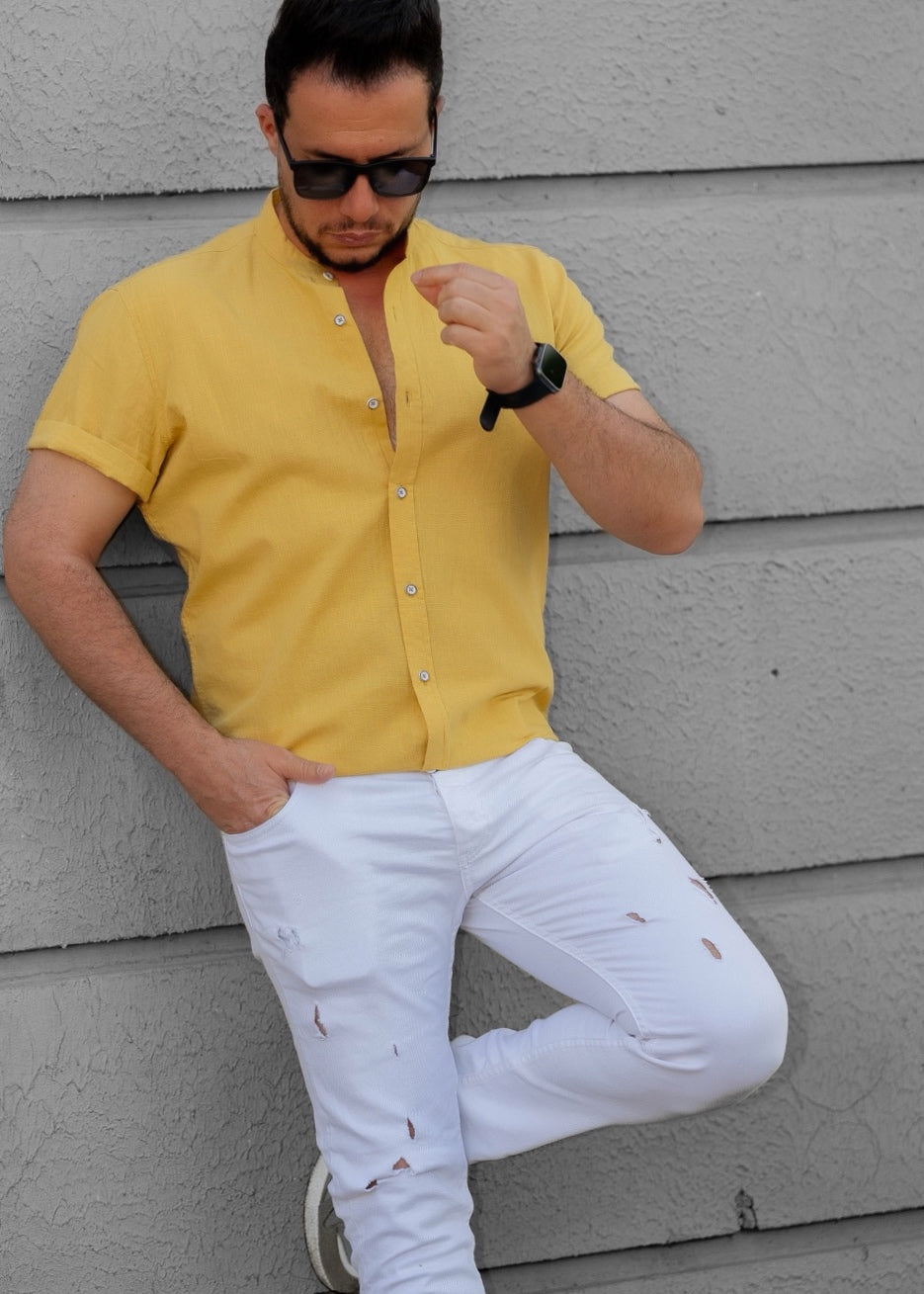Żółta Męska Koszula Ze Stójką Krótki Rękaw Slim Fit Letnia