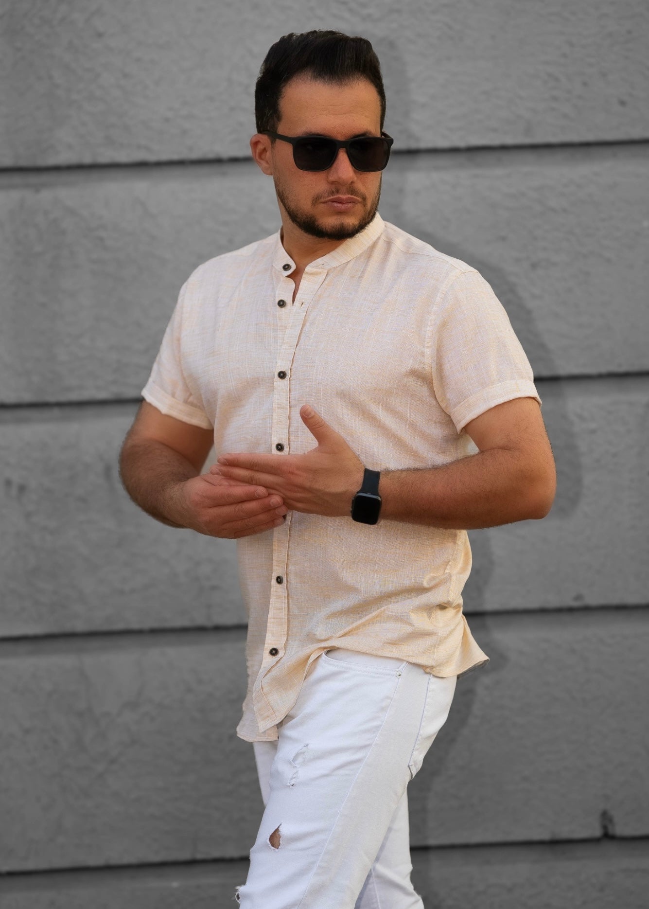 Beżowa Męska Koszula Ze Stójką Krótki Rękaw Slim Fit Letnia Lniany Styl