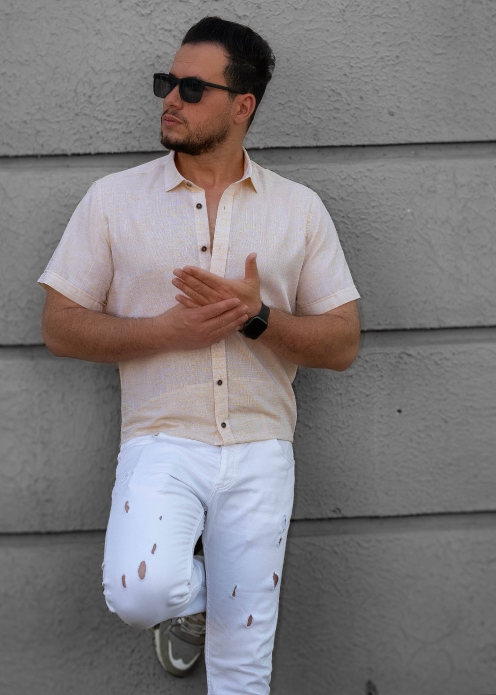 Kremowo-Beżowa Męska Koszula Z Klasycznym Kołnierzem Krótki Rękaw Slim Fit Letnia