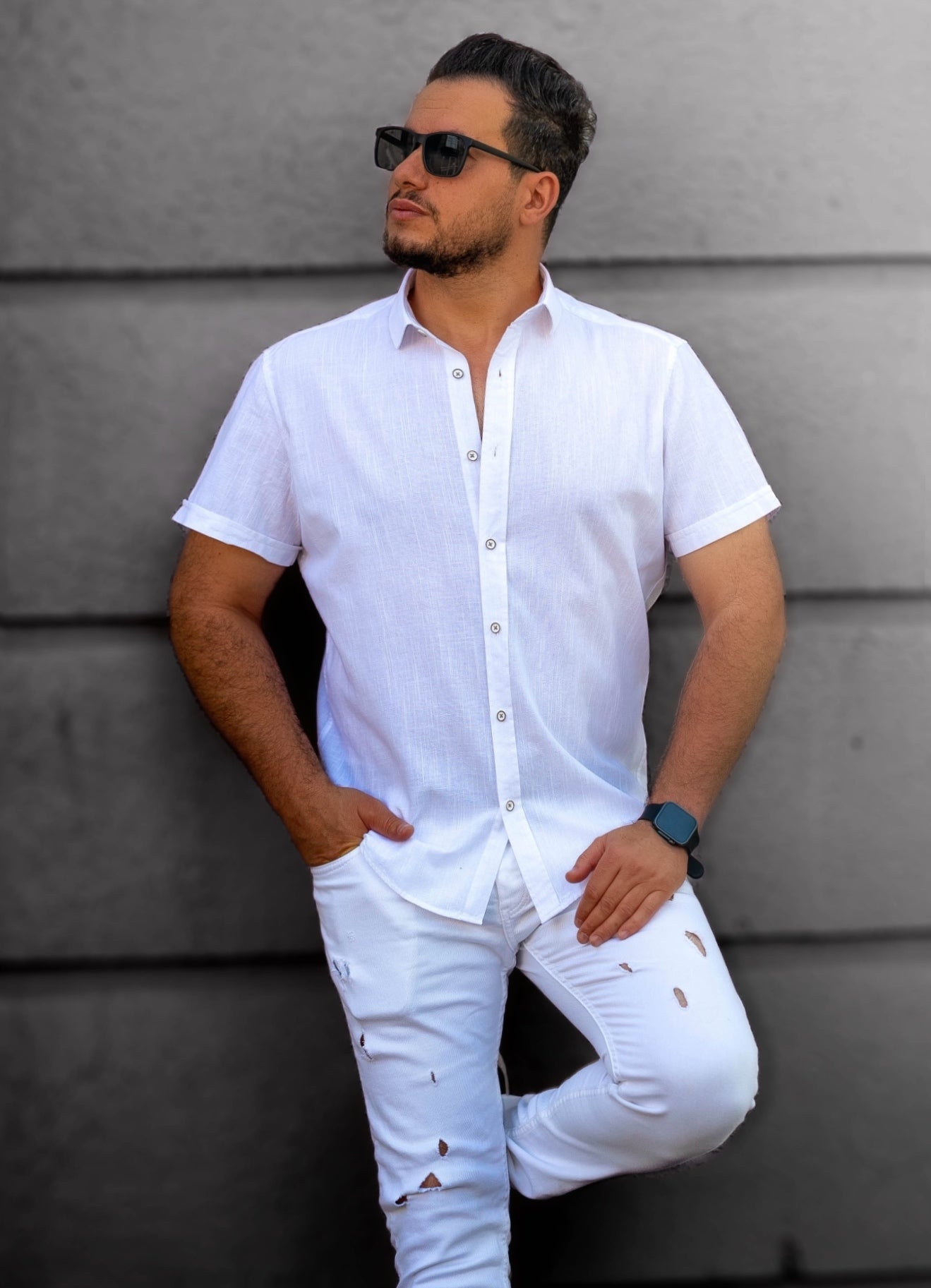 Biała Męska Koszula Z Klasycznym Kołnierzem Krótki Rękaw Slim Fit Letnia
