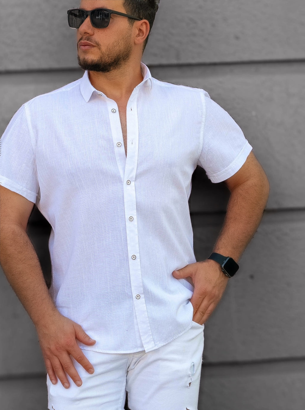 Biała Męska Koszula Z Klasycznym Kołnierzem Krótki Rękaw Slim Fit Letnia