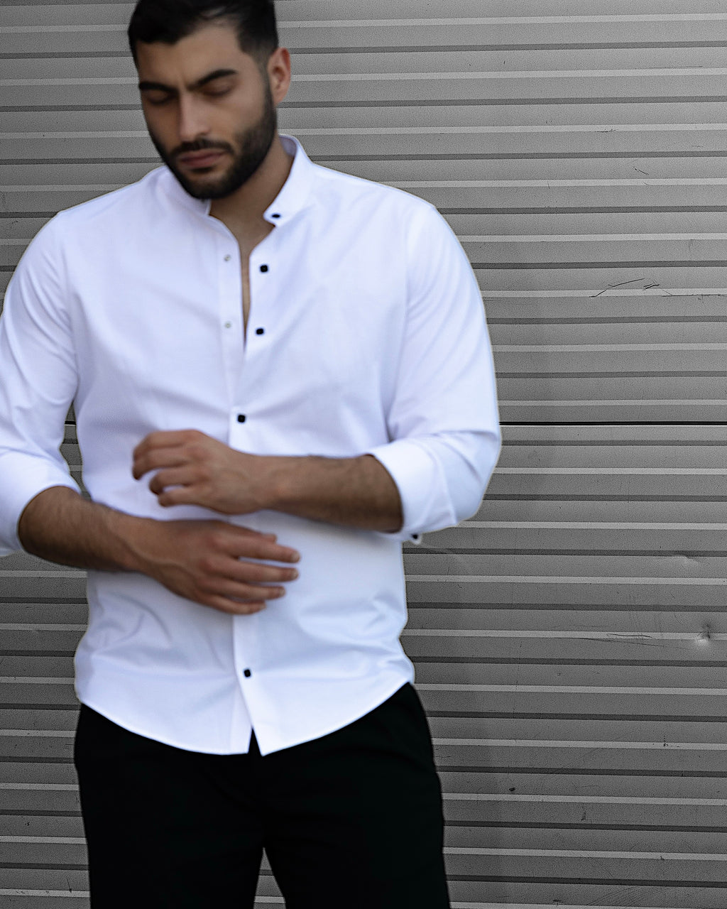 Koszula Męska Satynowa Slim Ze Stójką Biała Optyczna Napy 95% Bawełna 5% Elastan S–3XL